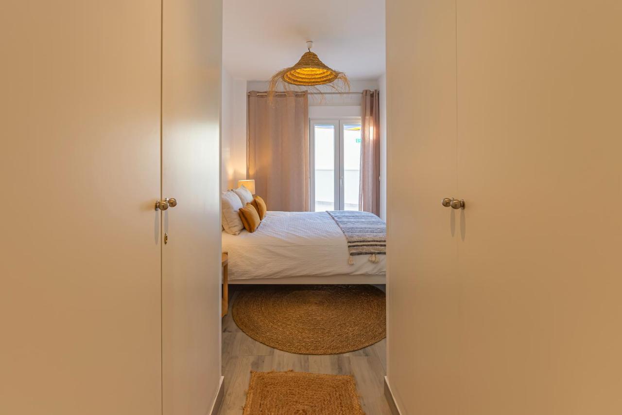 Jardin, Piscina Y Fibra Optica - Simplytarifa Apartamento